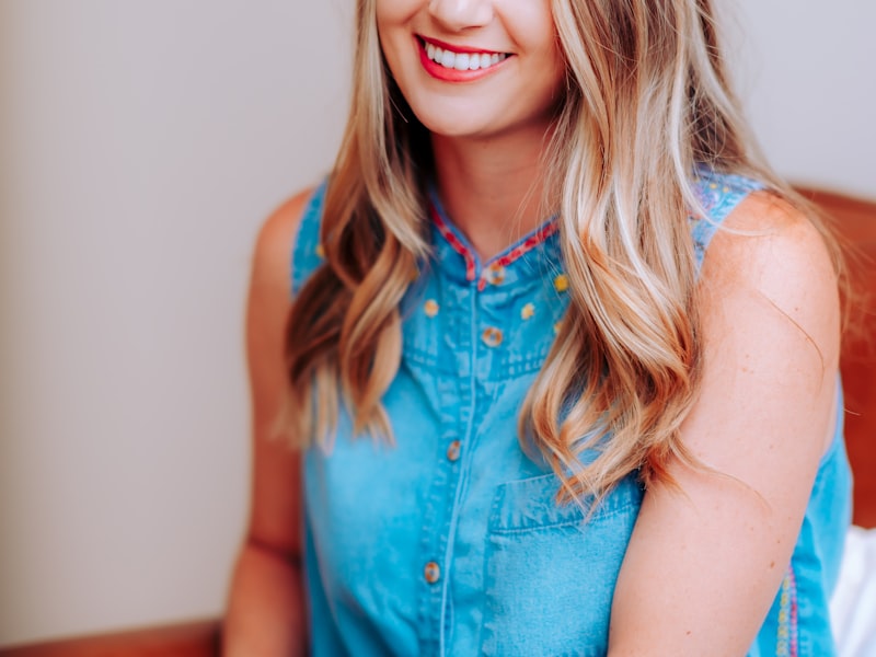 2026年世界杯参赛国家队集体合影，展示各国球衣与团队精神